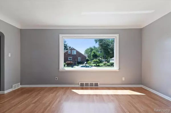 Detroit, MI 48235,14010 MARGARETA Street