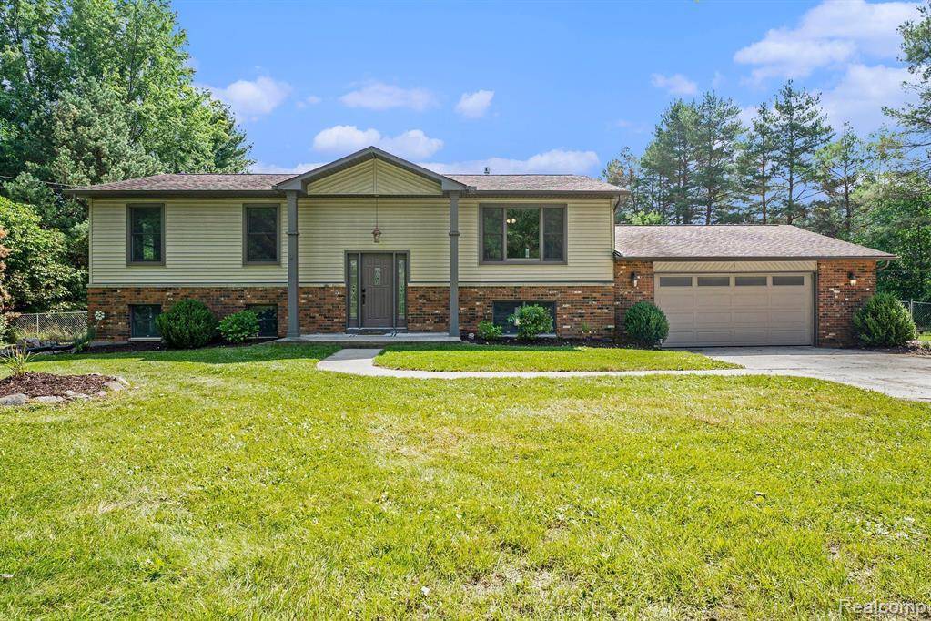 5107 WALKER Road,  Davison,  MI 48423