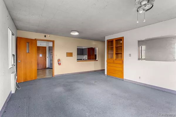 Dearborn Heights, MI 48127,7430 N INKSTER Road
