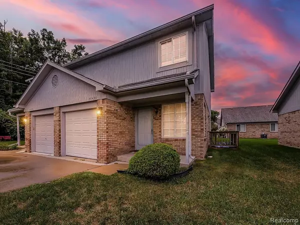 23490 STOFLET Lane, Trenton, MI 48183