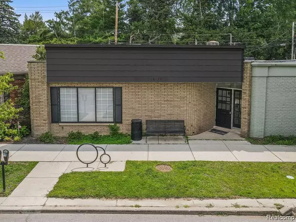 Grosse Pointe, MI 48230,18120 MACK AVE Avenue
