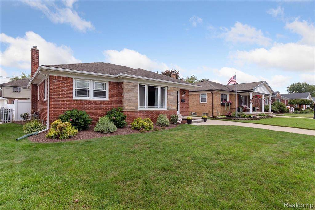 Allen Park, MI 48101,15025 ASTER Avenue