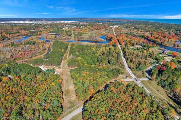 V/L RIVER Road, Oscoda, MI 48750