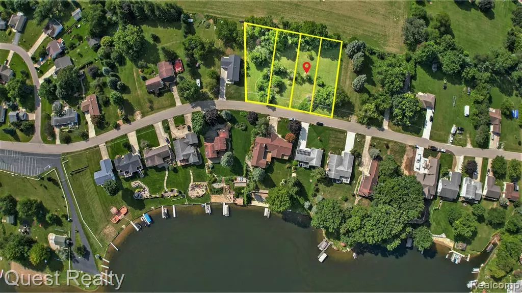 14041 SHANNON Drive, Cement City, MI 49233