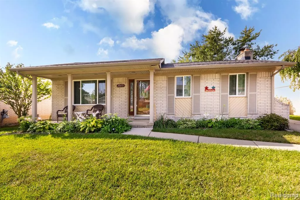 Trenton, MI 48183,20451 SENECA Avenue