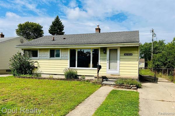 32338 HAZELWOOD Street, Westland, MI 48186