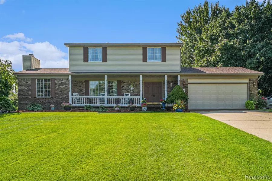 6465 CHICKADEE, Clarkston, MI