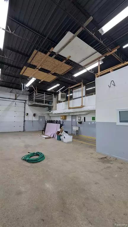 Grand Blanc, MI 48507,5388 S SAGINAW Road