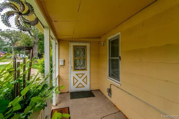 Warren, MI 48091,25540 EUREKA Dr