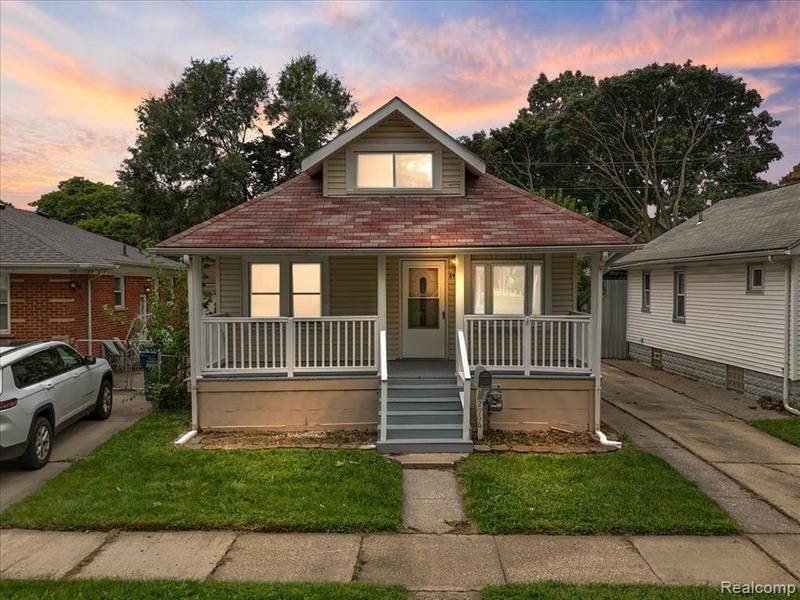 2966 CHANDLER Avenue, Lincoln Park, MI 48146