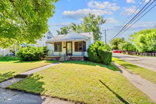 Hazel Park, MI 48030,1404 E MAXLOW Avenue