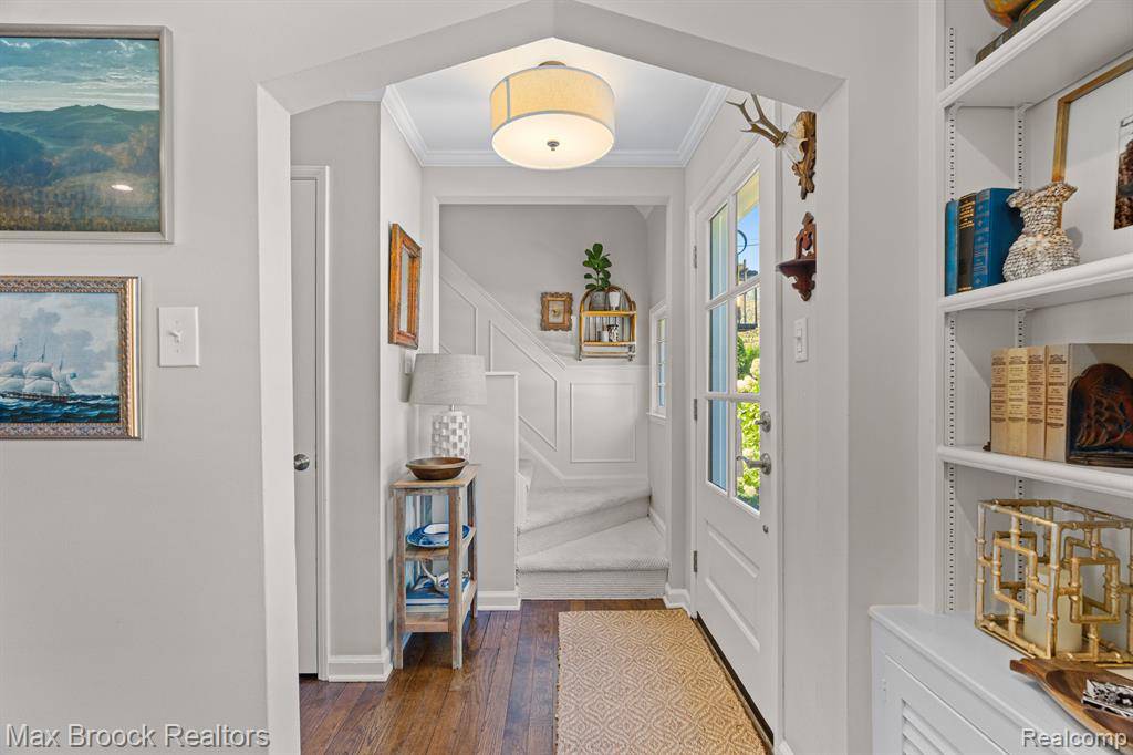 Birmingham, MI 48009,1408 VILLA Road