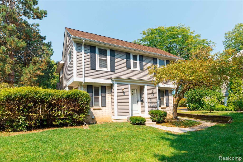 2960 WHITTIER Court,  Ann Arbor,  MI 48104