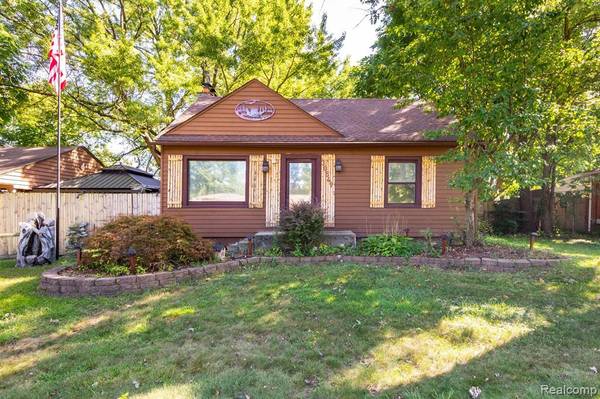 30549 MARQUETTE Street, Garden City, MI