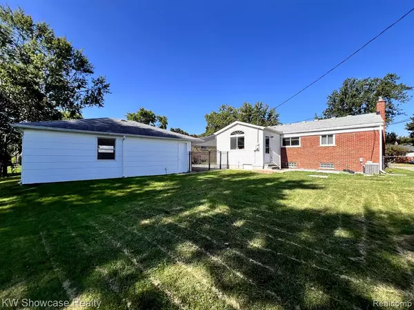 Clawson, MI,1168 WRIGHT Drive