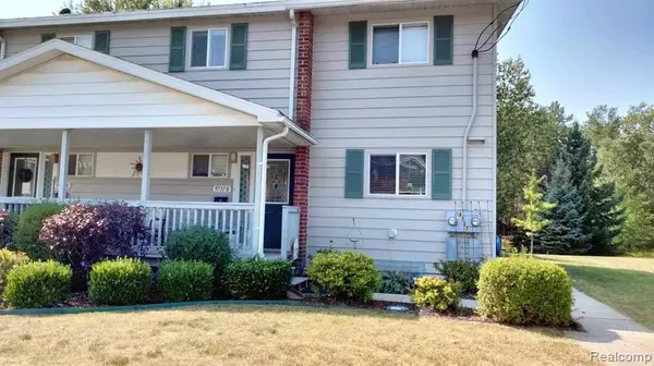 Oscoda, MI 48750,9731 B MASSACHUSETTS Street