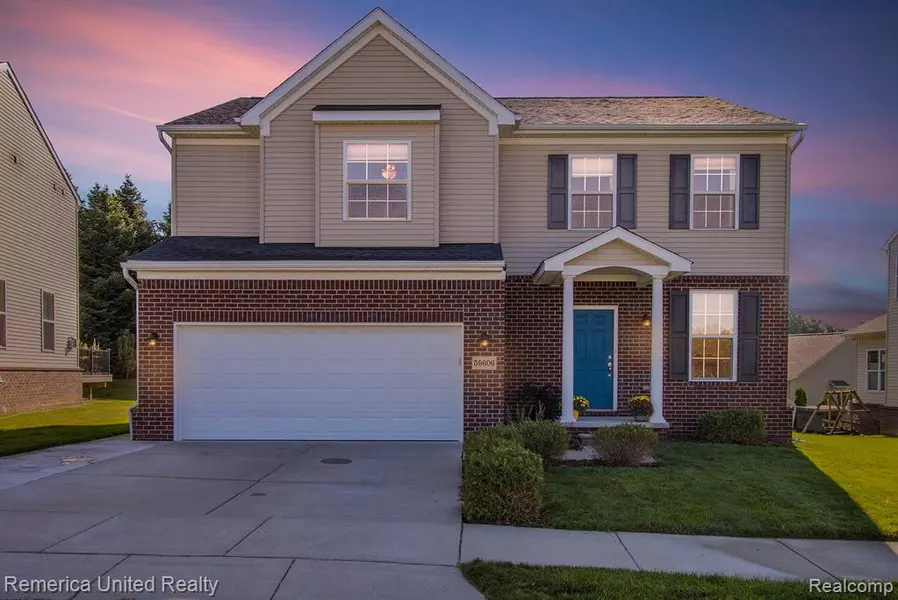 59606 TWIN PINES Drive, New Hudson, MI 48165