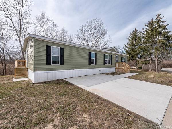 33151 FORT Road,  Lot #62,  Rockwood,  MI