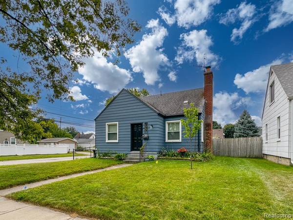 2280 Mahan Street, Ferndale, MI 48220