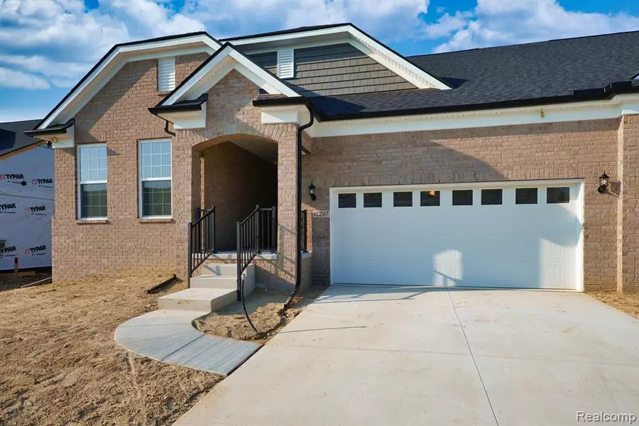 16297 CONIFER Lane, Clinton Twp, MI 48038