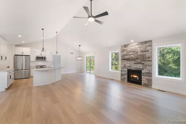 Linden, MI 48451,9276 TIMBERLAND Drive