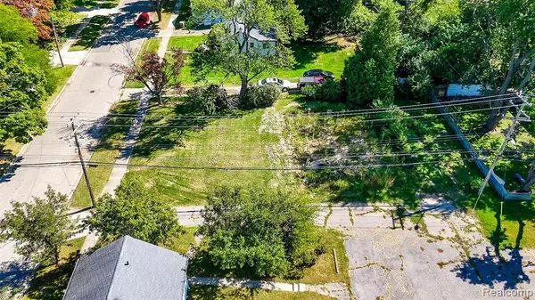 Pontiac, MI 48340,18 E PRINCETON Avenue