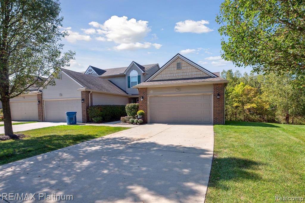 178 NEWBERRY Lane, Howell, MI 48843