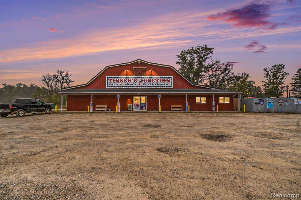 6811 W M 72, Grayling, MI 49738