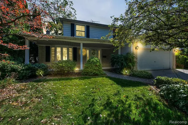 Riverview, MI 48193,20157 COACHWOOD Road