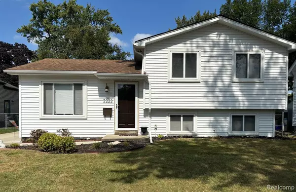 2222 FRANKLIN Road, Berkley, MI 48072