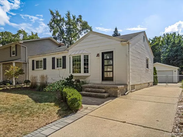 Pleasant Ridge, MI,64 FAIRWOOD Boulevard