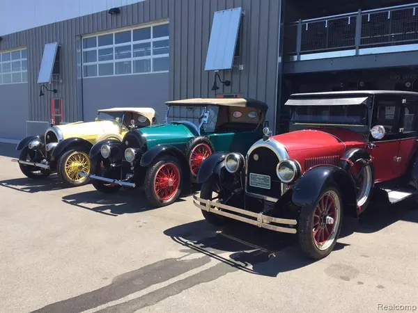 Pontiac, MI 48341,62 W Speed Way