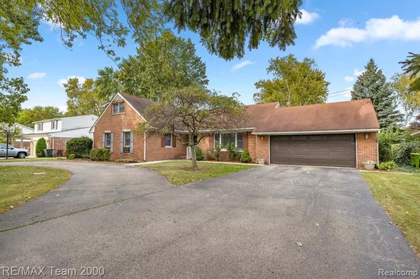 Harrison Township, MI,38023 REIMOLD Street