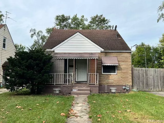 9567 STAHELIN Avenue, Detroit, MI 48228