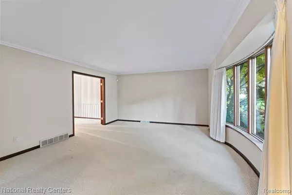 Clarkston, MI,4752 PARVIEW Drive