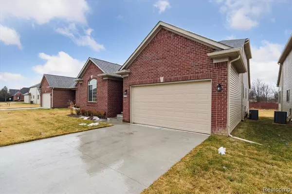 New Baltimore, MI,29960 QUINCY Street