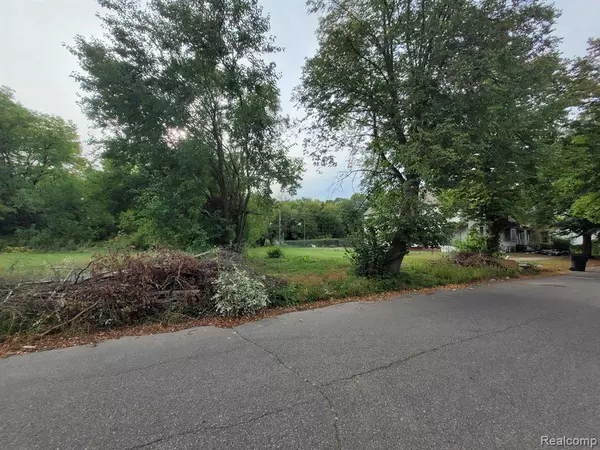 Detroit, MI 48207,2525 MELDRUM Street