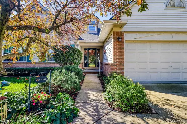 Clarkston, MI,6454 HERON PARK Way