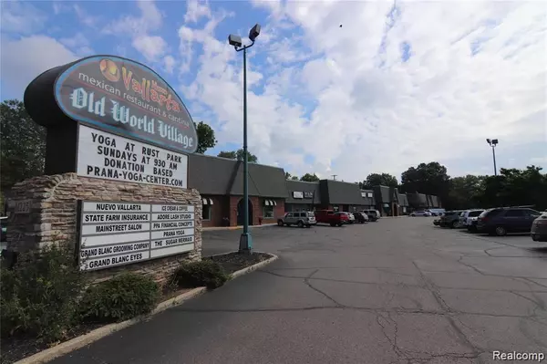 Grand Blanc, MI 48439,11225 S SAGINAW Street