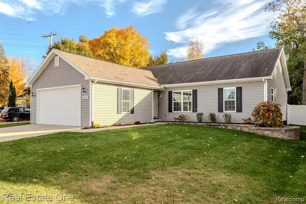 Commerce Twp, MI 48382,8415 CASCADE Street