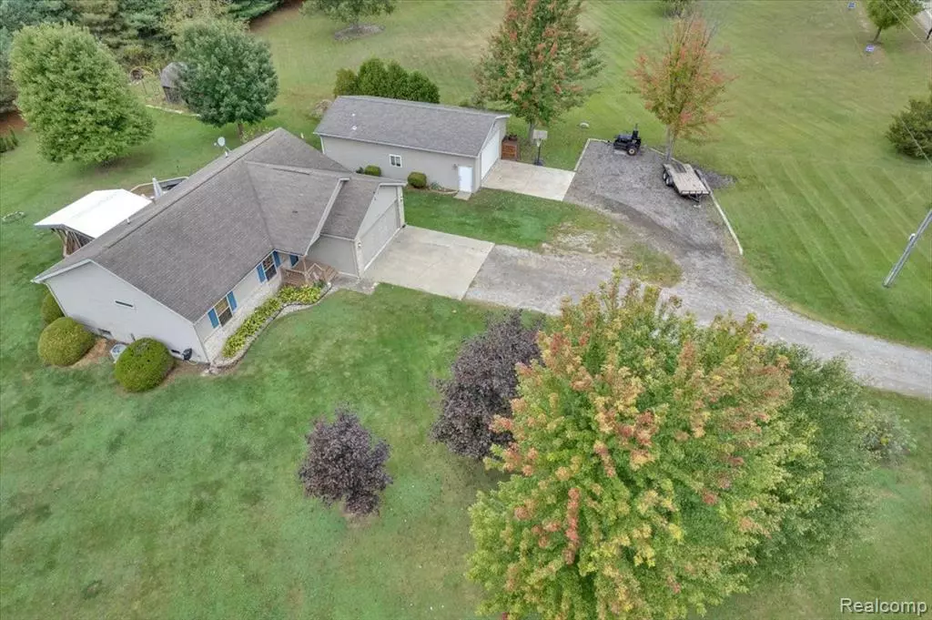 Columbiaville, MI 48421,5023 N LAKE Road