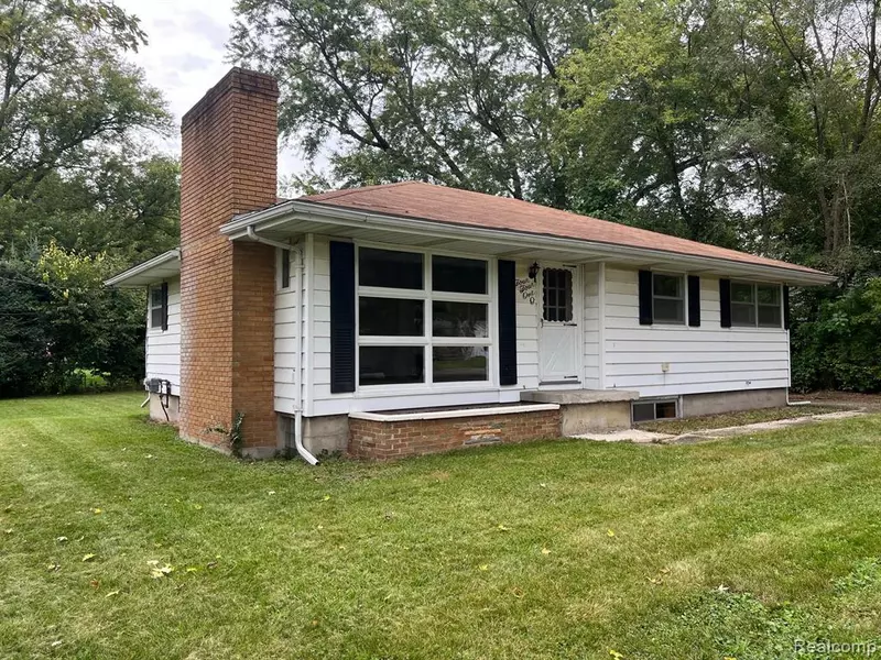 4410 CENTRAL Street, Columbiaville, MI 48421