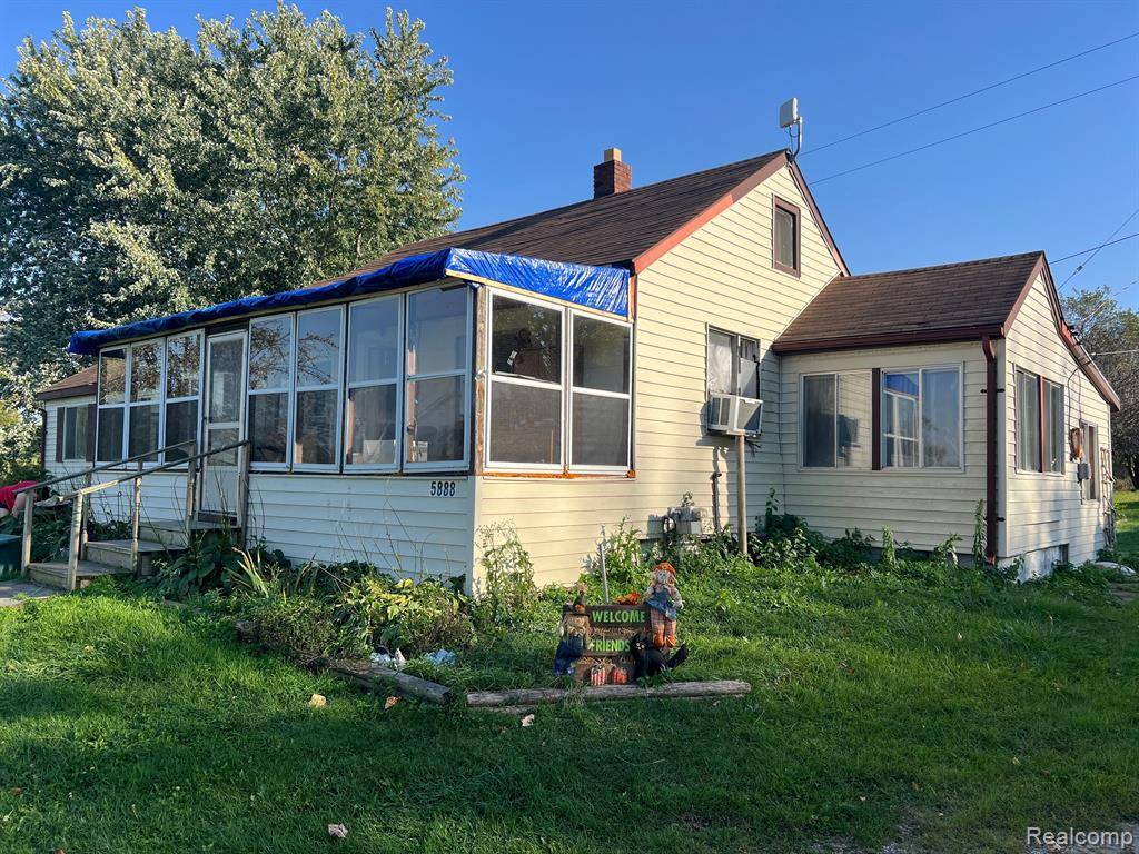 5888 W IMLAY CITY S Road, Imlay City, MI 48444
