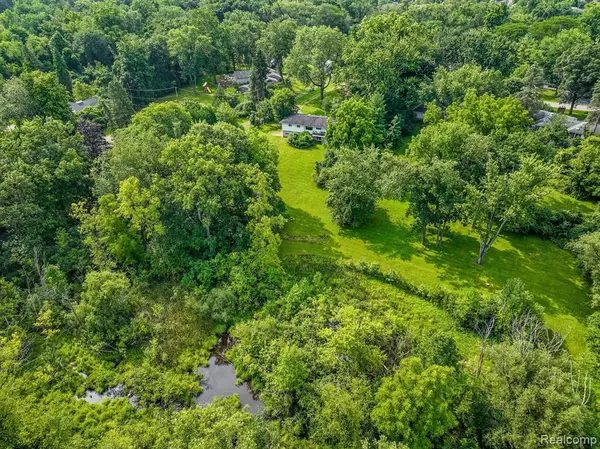 Franklin, MI 48025,30540 N Greenbriar Road