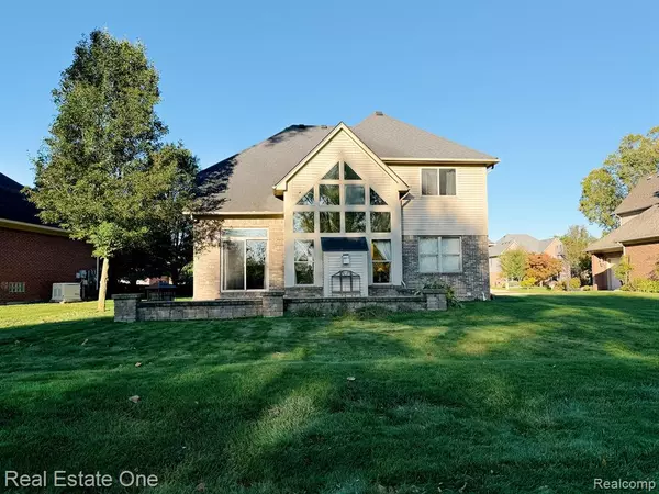 Harrison Township, MI,28778 COLERIDGE Street