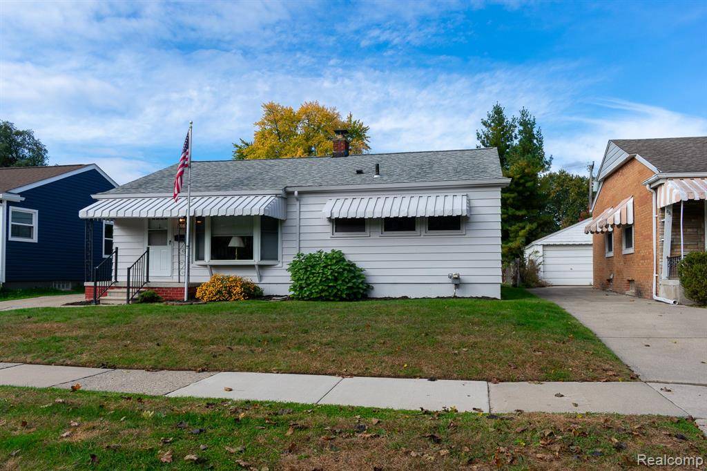 Royal Oak, MI 48067,629 N VERMONT Avenue