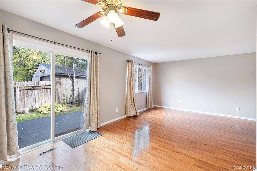 Flushing, MI 48433,508 CHAMBERLAIN Street