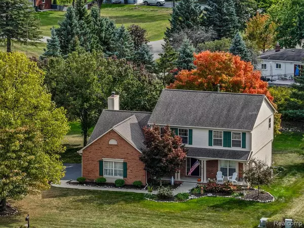 Lake Orion, MI,2289 Huntington Drive