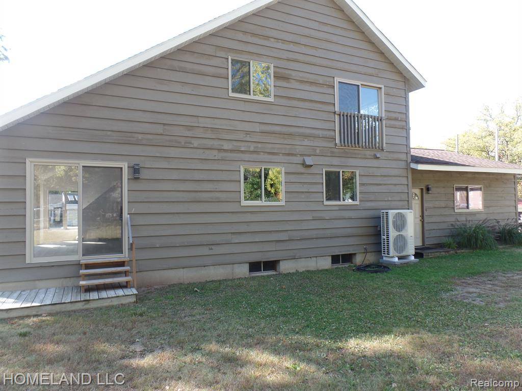 Waterford, MI 48328,4572 FOREST Avenue
