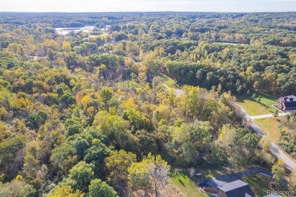 Fenton, MI 48430,VL Lavender Court